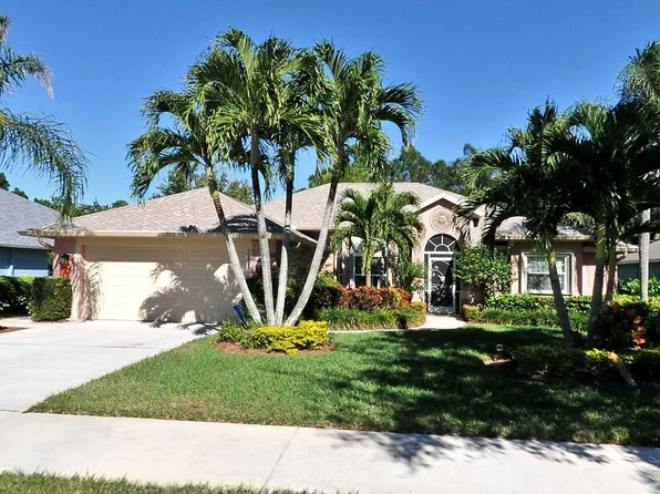 214 SW Fernleaf Trail, Port St Lucie, FL 34953