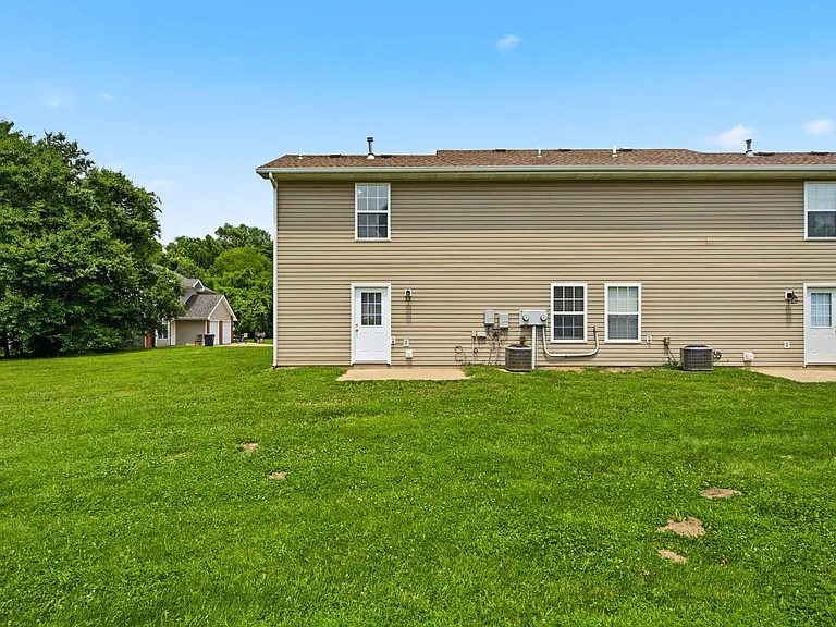 4404 Jeana Ct — Photo 25