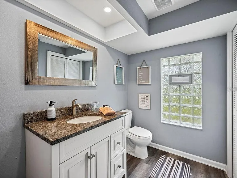 408 Peach St — Photo 19