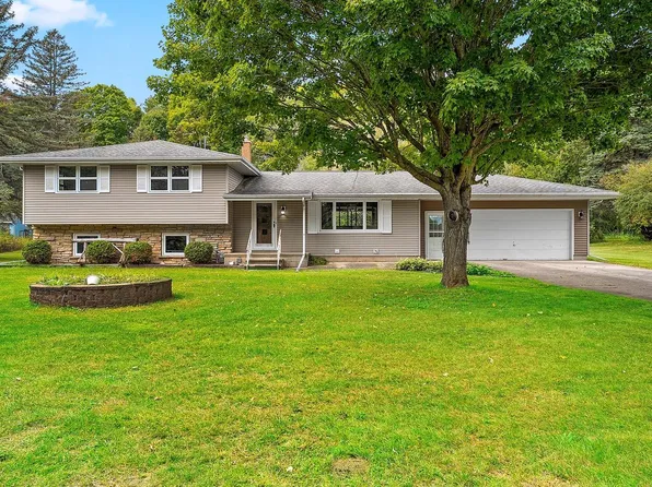 5224 Woodland DRIVE, Two Rivers, WI 54241