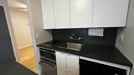 Rented by HOLTON REAL ESTATE INC.