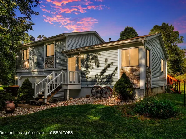 1210 Grovenburg Rd, Holt, MI 48842