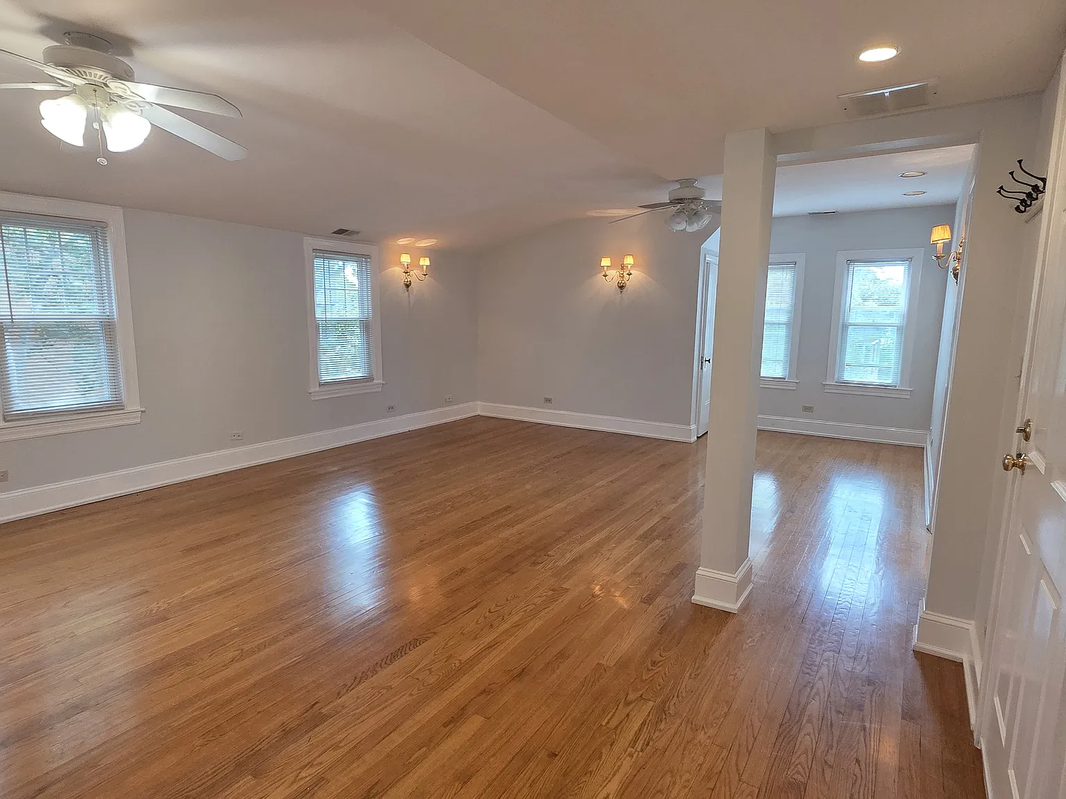 2 bed, $2,100 — Photo 2