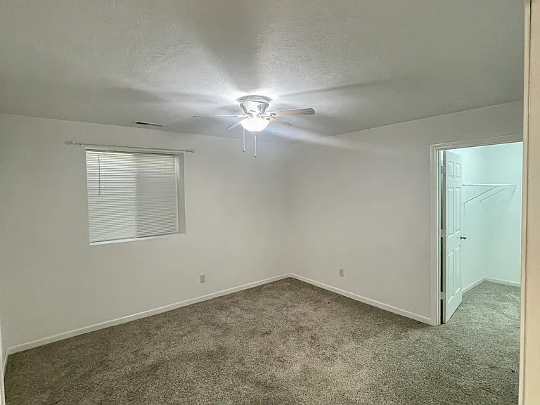 402 Main St #3 — Photo 6