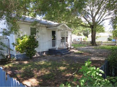 1000 Rosery Rd NW, Largo, FL, 33770
