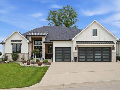 3 Spavinaw Ct, Lake Winnebago, MO, 64034