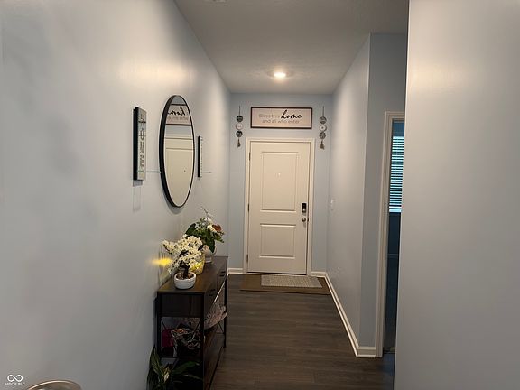 3rd image of 860 Saddlebrook Farms Blvd