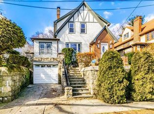 46 Hillcrest Rd, Mount Vernon, NY 10552