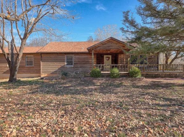 14432 91st Rd, Winfield, KS 67156