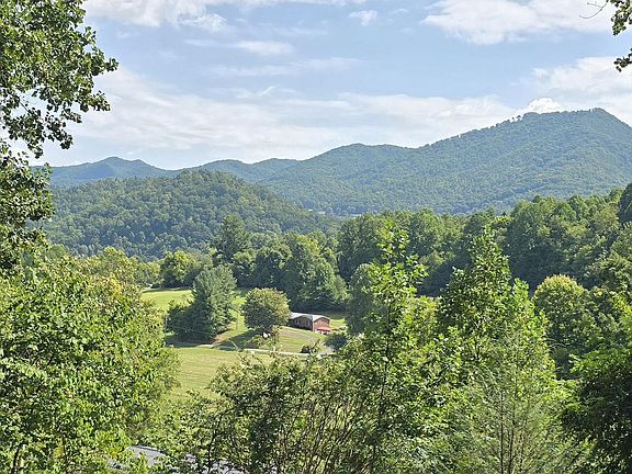 3rd image of 222 Clay Little Rd