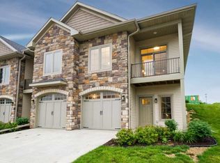 2885 Blue Sage Dr #D, Coralville, IA 52241