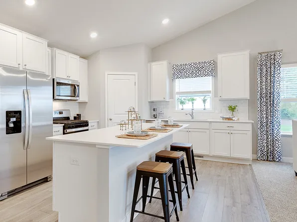 17444 Dulles Ln, Lakeville, MN 55044