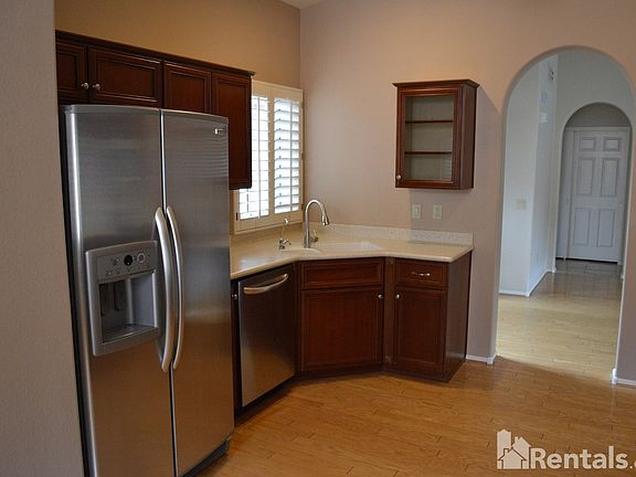 4th image of 9410 E Jadecrest Dr