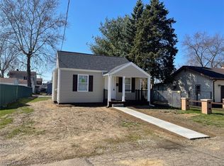 1905 Root Ave NE, Canton, OH