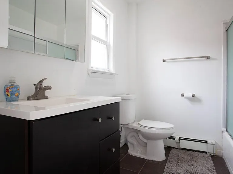 173 New York Ave #4 — Photo 5
