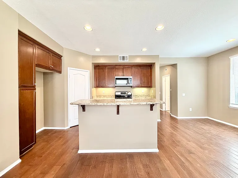 28853 Sarasota Way — Photo 14