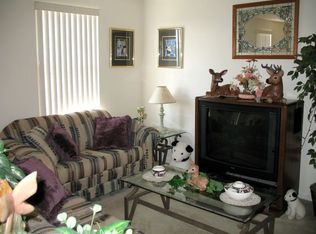 1425 Yorktowne Dr, Lawrence, PA 15055