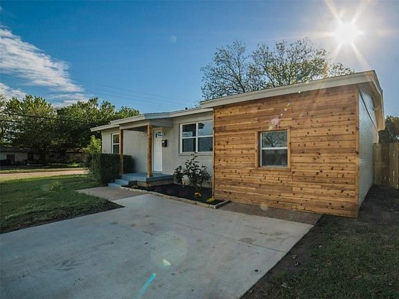 2nd image of 9805 San Lea Dr