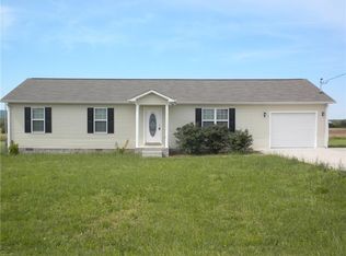 138 Apple Dr, Winchester, TN 37398