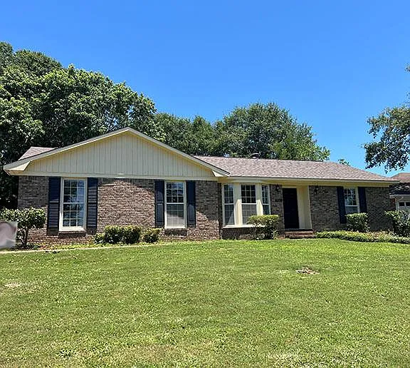 6336 Abbey Dr — Photo 1