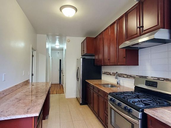 3rd image of 28-06 36th Ave #1