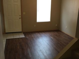 825 N Oakland Ave, Fayetteville, AR 72701
