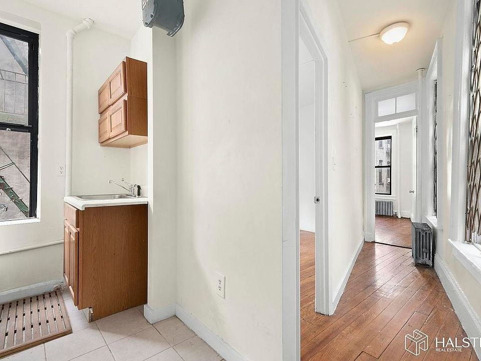1st image of 125 Madison St APT 12