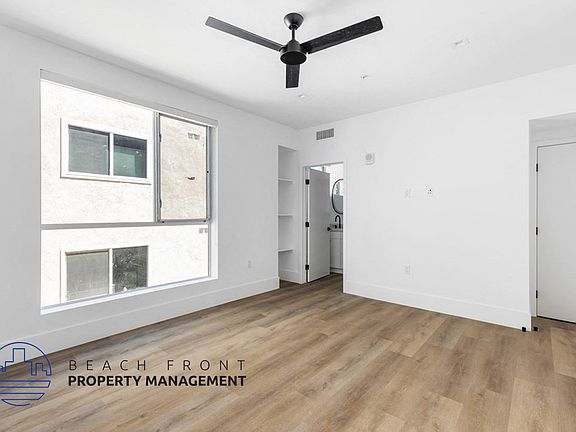 5th image of 1011 N Crescent Heights Blvd