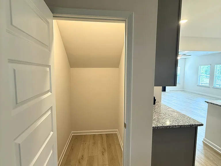 11053 Valmont Way — Photo 24