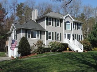24 Hammond Farm Rd, Haverhill, MA 01832
