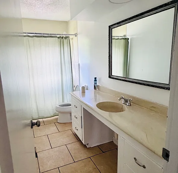 9 Jarman Ln — Photo 2