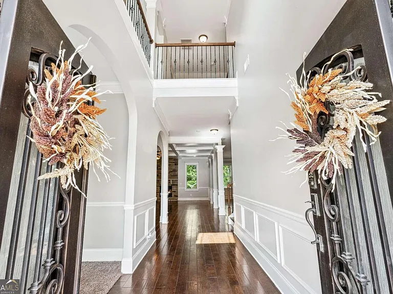 2214 Golden Eagle Dr — Photo 3