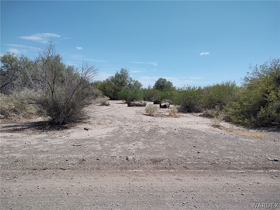 1st image of 3000 E Old West Drive