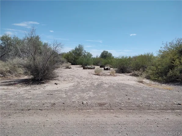 3000 E Old West Drive, Mohave Valley, AZ 86440