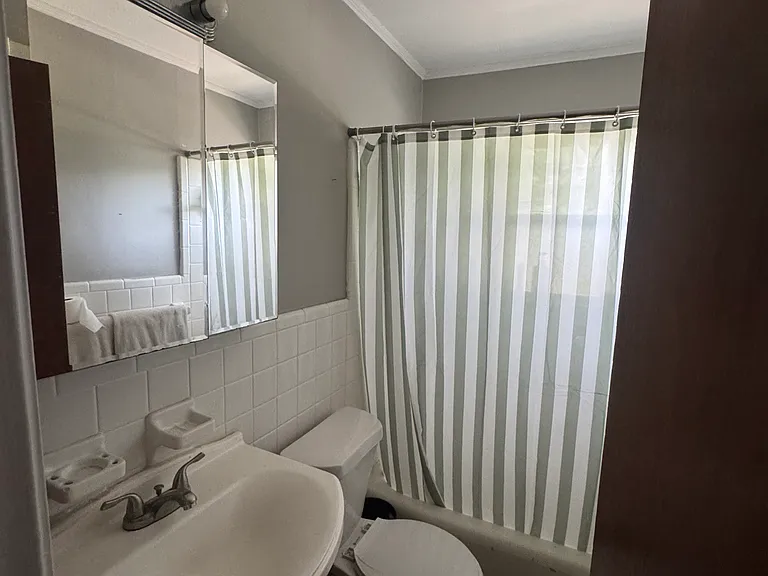 2808 Williamsburg Rd — Photo 10