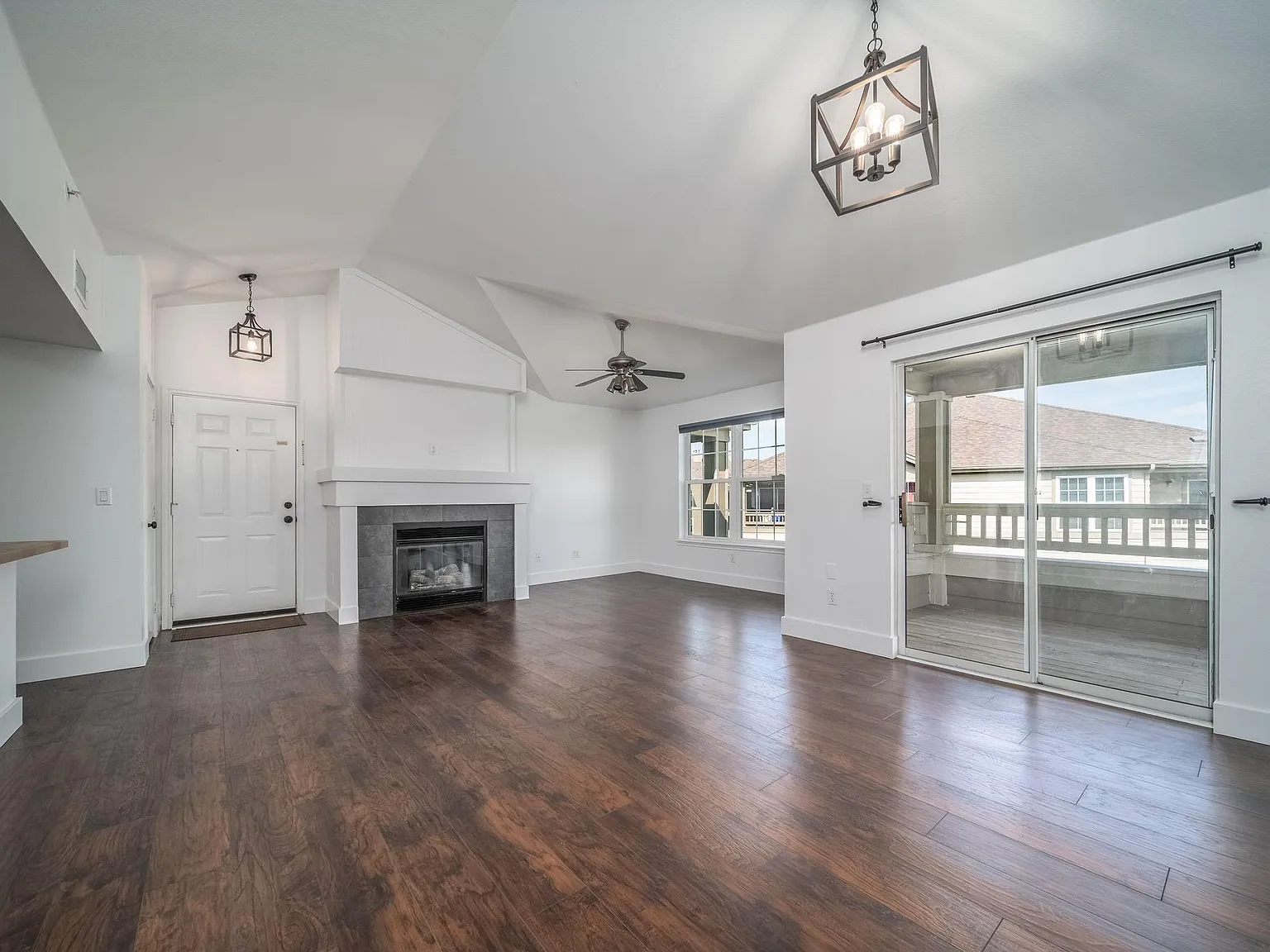 12896 Ironstone Way — Photo 4