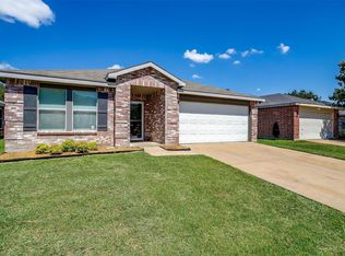 4224 Golden Horn Ln, Fort Worth, TX 76123