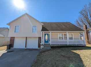 12205 E 55th Ter, Kansas City, MO 64133