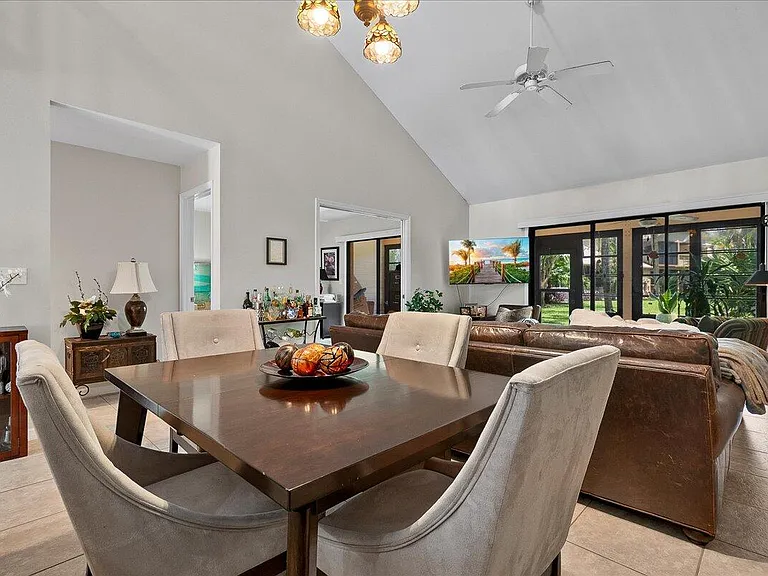6111 SE Georgetown Pl — Photo 12