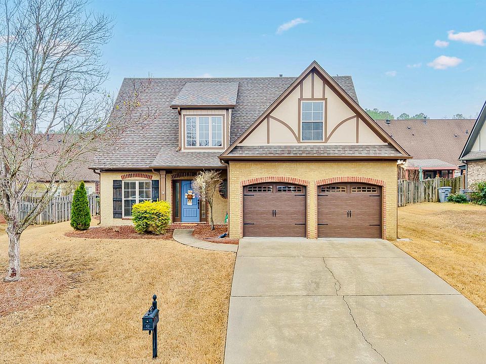 1st image of 468 River Oaks Ln