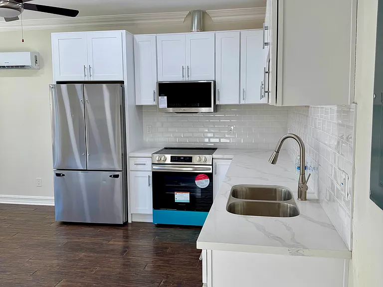 387 Town Forest Ct #2 — Photo 14
