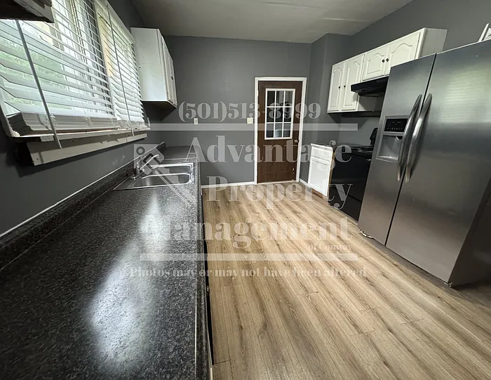 1524 N Orange St — Photo 3