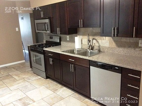 3rd image of 2206 Dawes Pl