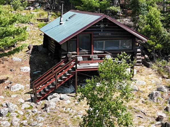 557 Wolf Point W, Crane Lake, MN 55725