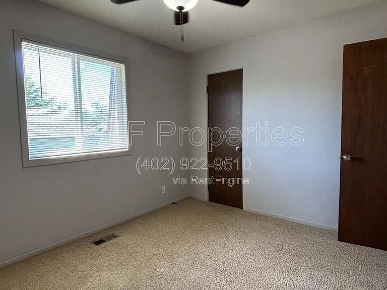 823 N 2nd St #1 — Photo 19