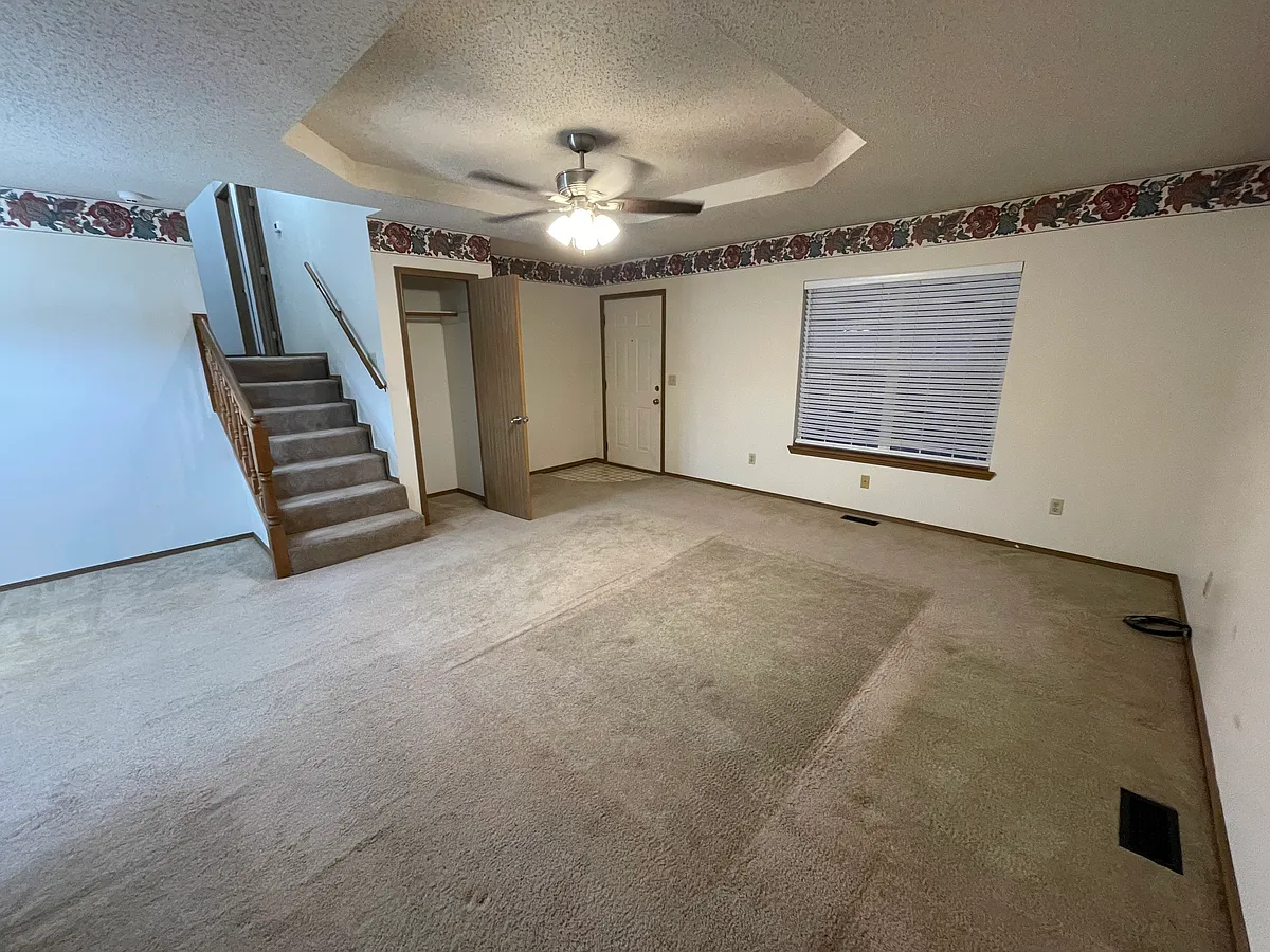 Building Photo - 141 Rose Oneill Dr
