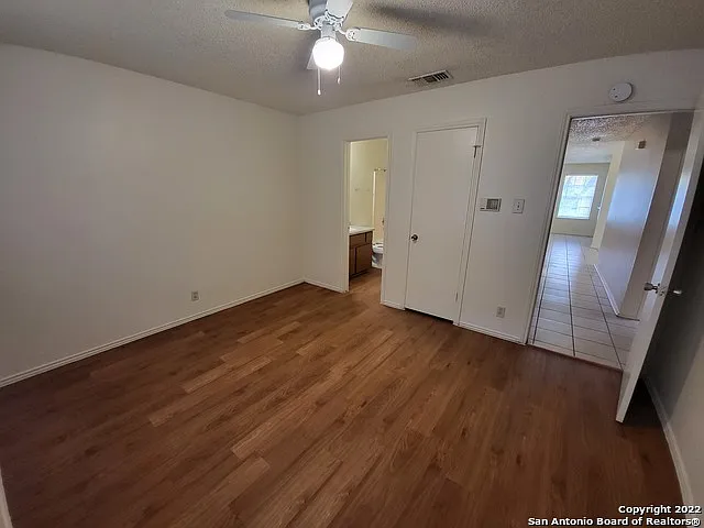 5311 Ashbury Dr — Photo 8