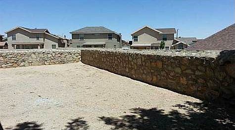 3rd image of 1484 Fito Hernandez St