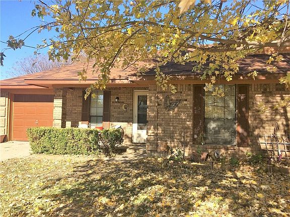 4th image of 120 Prairie Creek Cir
