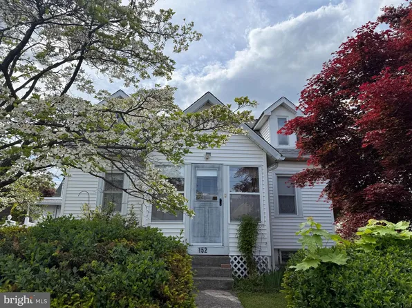 152 3rd Ave, Broomall, PA 19008